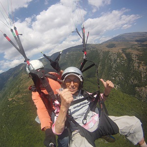 Летене с парапланер над Сопот