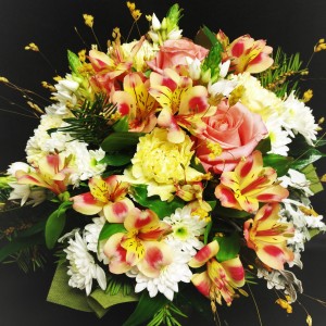 Цветна светлина от цветя