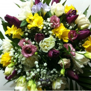 Пъстър, пролетен букет 