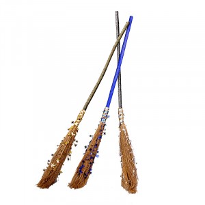 Метла на Вещица лукс