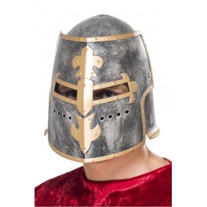 Рицарски шлем