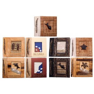 АЛБУМ С НАДПИС “БЪЛГАРИЯ“,11 ДИЗАЙНА,19Х19СМ