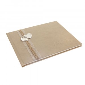 Книга,пожелания за бебе, сърце, крем, 35стр.25X32CM