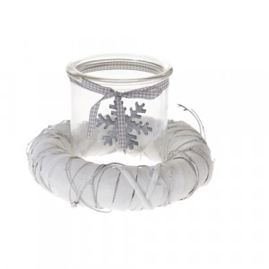 Коледен свещник с венец бял и панделка каре3