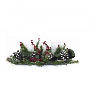 Коледна аранжировка елхови клонки и 3 свещи