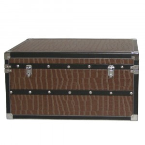 Сандък дърво и кожа,75Х41Х39 см