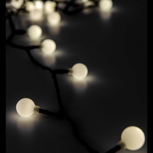 Коледни светещи топки, 40 LED, 2см, топло-бели, с конектор, 4 М