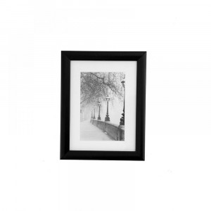 Дървена фото рамка,черна,15х20 см