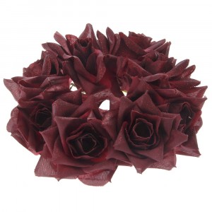 Венц от рози бордо, диаметър 20СМ