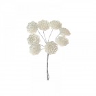Букет от малки бели цветя на тел, 10 см