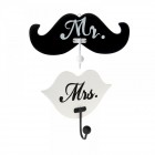  Дървена закачалка “MR & MRS“, черно и бяло, к-т 2 бр