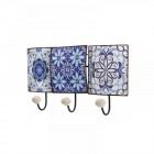 Метална закачалка тройка, сини цветя, 34х21 см