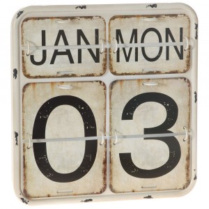 Метален стенен календар 26X28CM