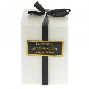 Ароматна свещ, бяла, 7Х7Х10СМ