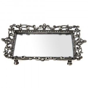 Метален поднос с огледална повърхност, кристали, 15х21 см