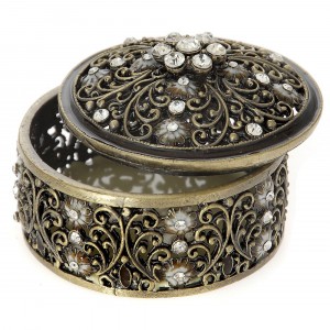 Метална кутия за бижута с камъни, 5Х4 см 