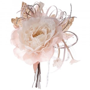 Стрък розова роза от плат с перли