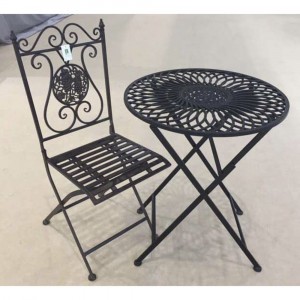 Градински железен комплект, маса и два стола