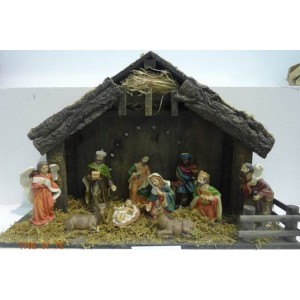 Дървена сцена РОЖДЕСТВО с поли фигури, 51х18х34 см