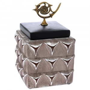 Керамична кутия с кожен капак, 16х16х23 см