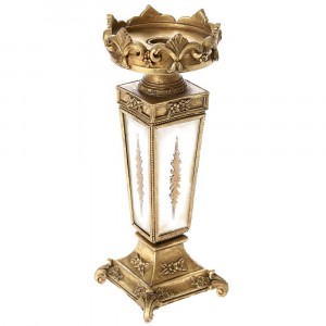 Свещник, полирезин, злато, 10х10х26 см