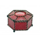 Кутия  кожа шестограм,черв.,6см.1м.(1/60)