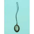 Колие мида върху дърво