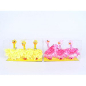 Лудо пиле в кутия  S/3 10 см.(1/36) 2цв