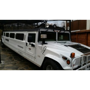 Лимузина HUMMER H1 ALPHA - под наем за абитуриентски бал