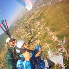 Адреналин на макс: акробатичен полет с парапланер