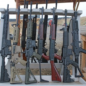 Еднодневен урок по стрелба с М4, Калашник, Пушка - помпа, Glok.