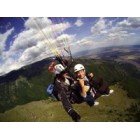 Разходка в облаците: Тандемен панорамен полет с парапланер Разходка в облаците: Тандемен панорамен полет с парапланер