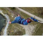 Скок с бънджи от Аспаруховия мост