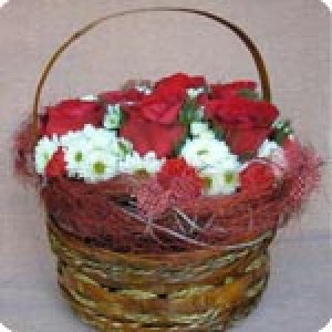 Кошница с рози