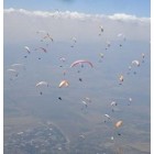 Сподели емоцията: група парапланери Сподели емоцията: група парапланери