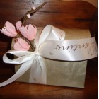 Любовно сандъче с пралини с доставка Любовно сандъче с пралини с доставка