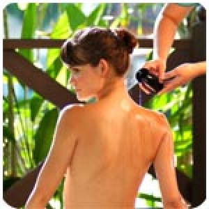 Тонизиращ масаж с морска мента Тонизиращ масаж с морска мента