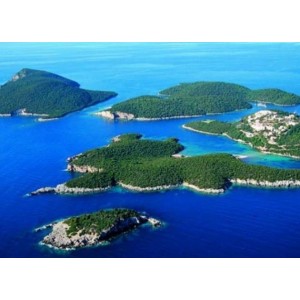 С каяк около островите на Сивота