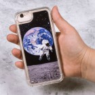 Floating Astronaut for iPhone 6/6S & 7